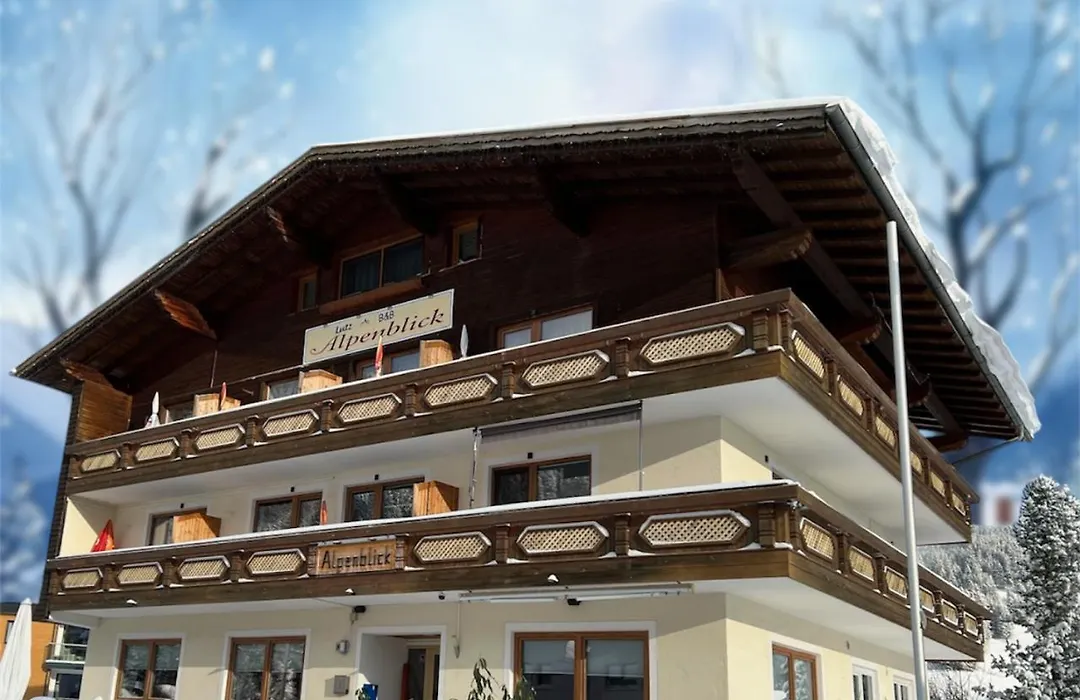 Lutz Alpenblick B&B-1